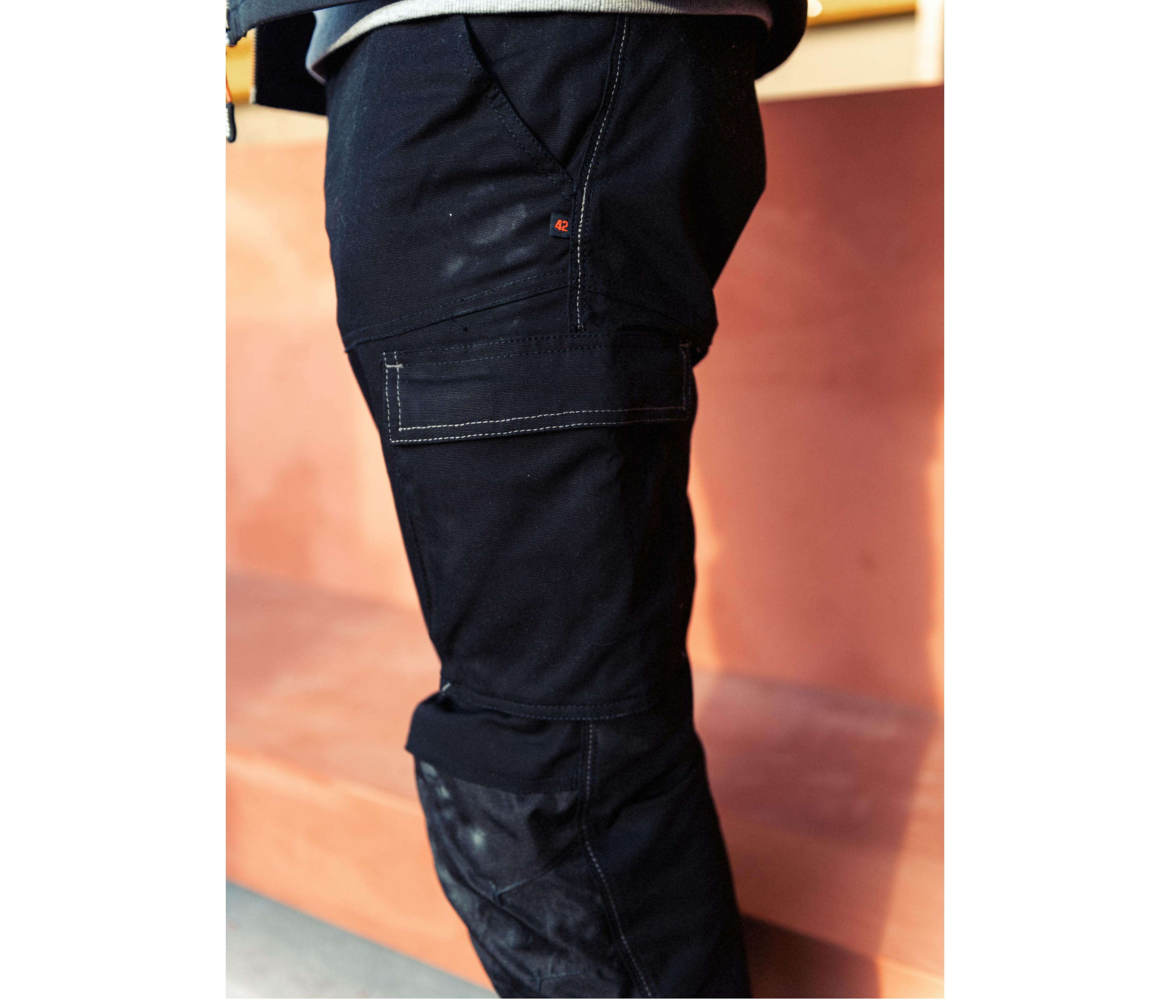 Pantalon multipoches