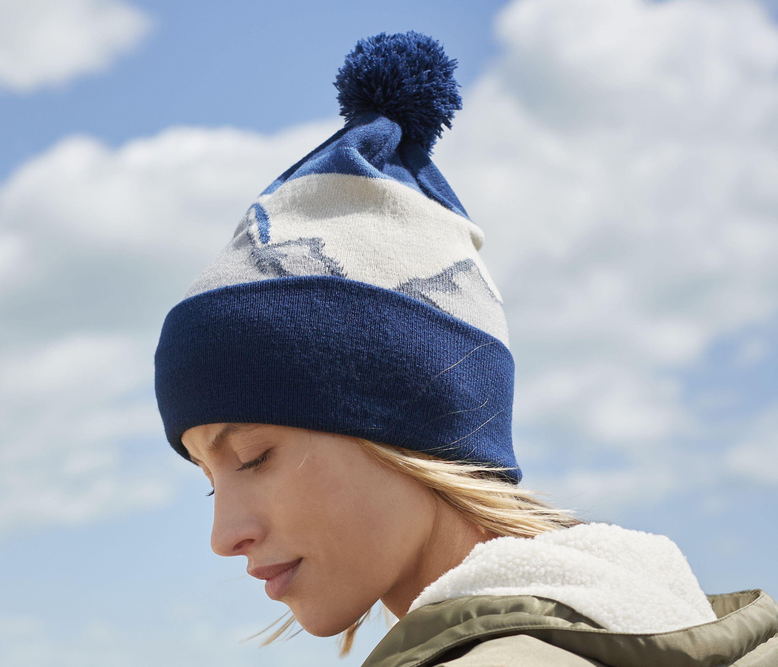 Bonnet avec pompon Mountain Peaks