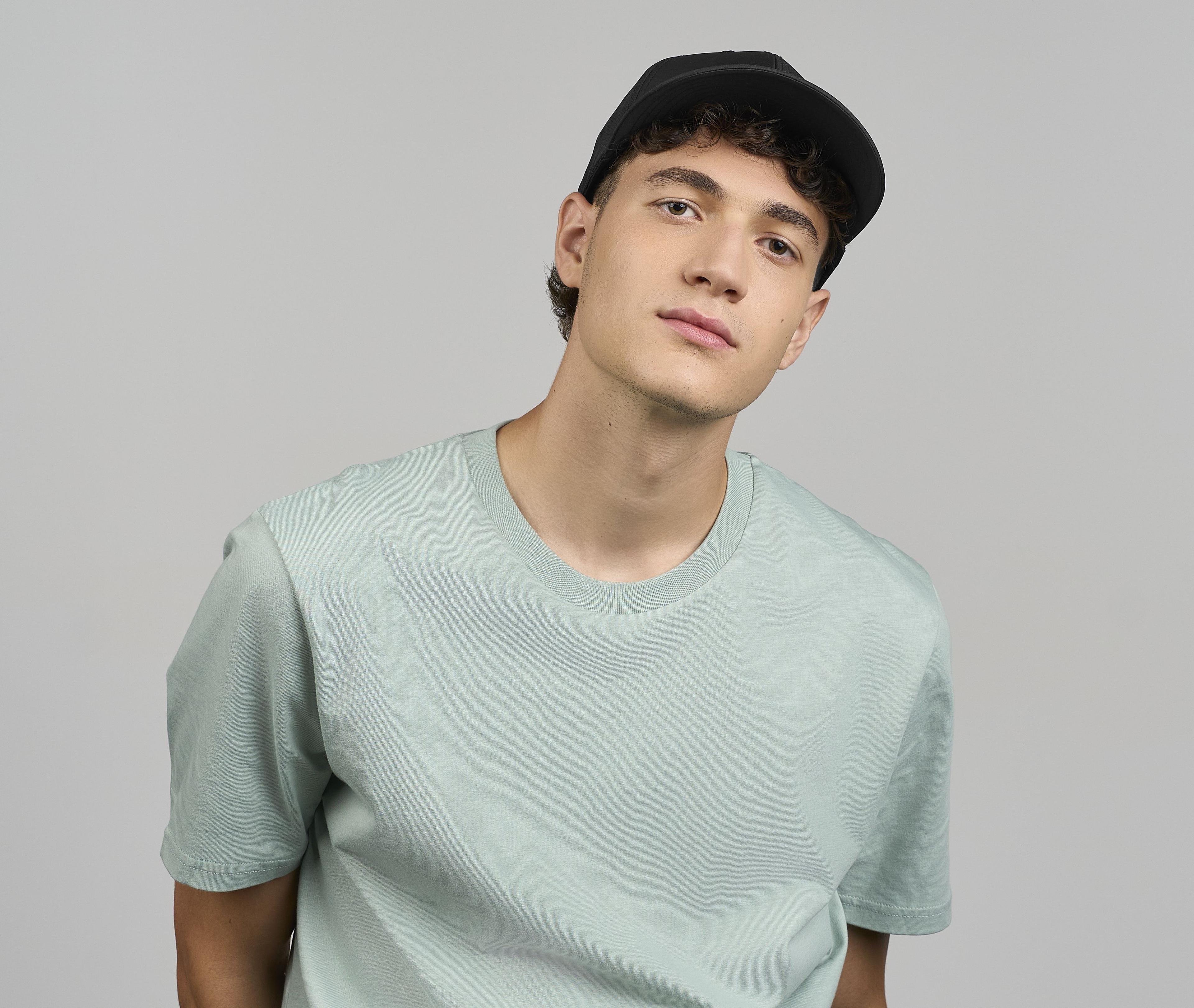 Casquette 6 pans avec protection anti UV