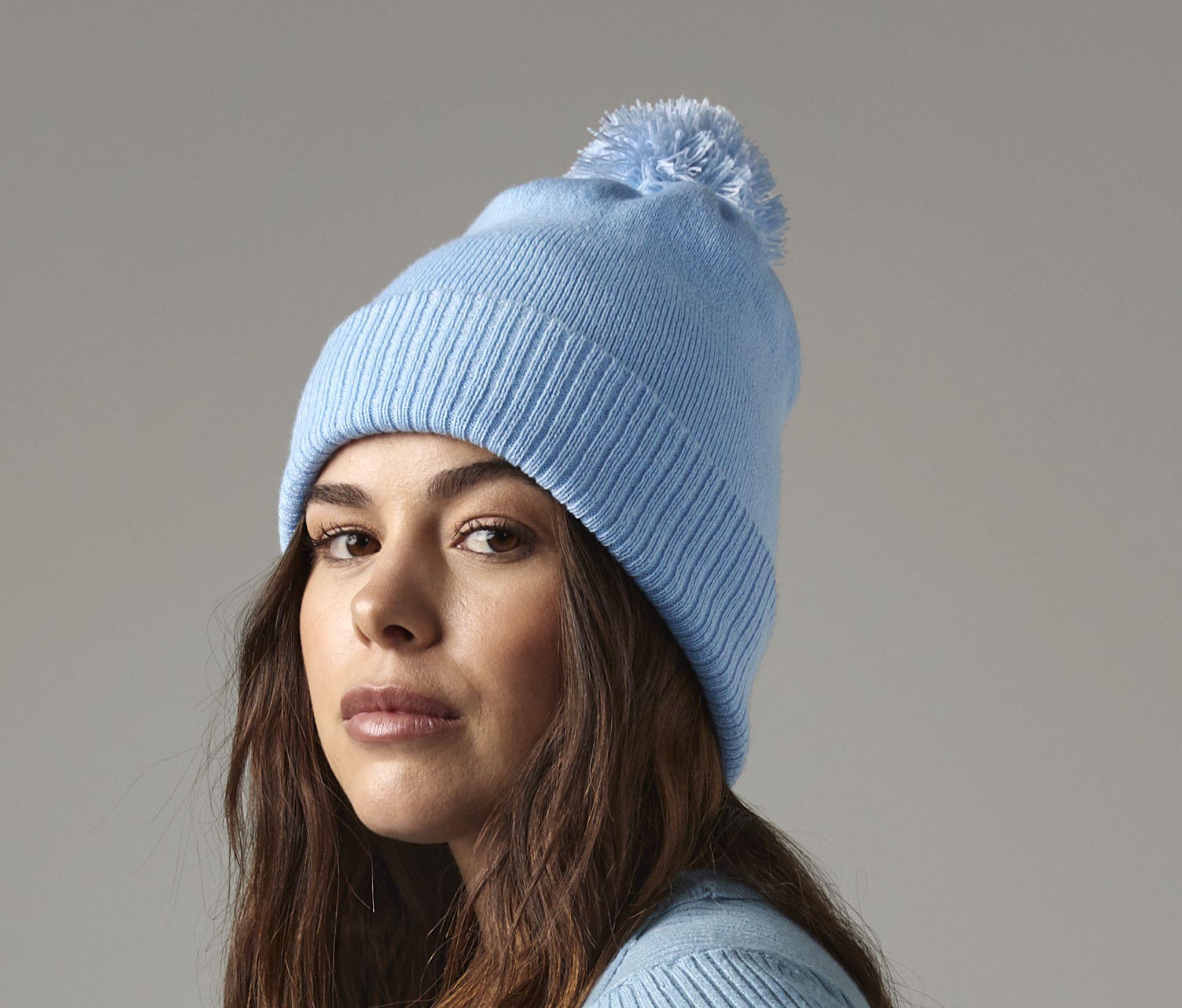 Bonnet avec pompon