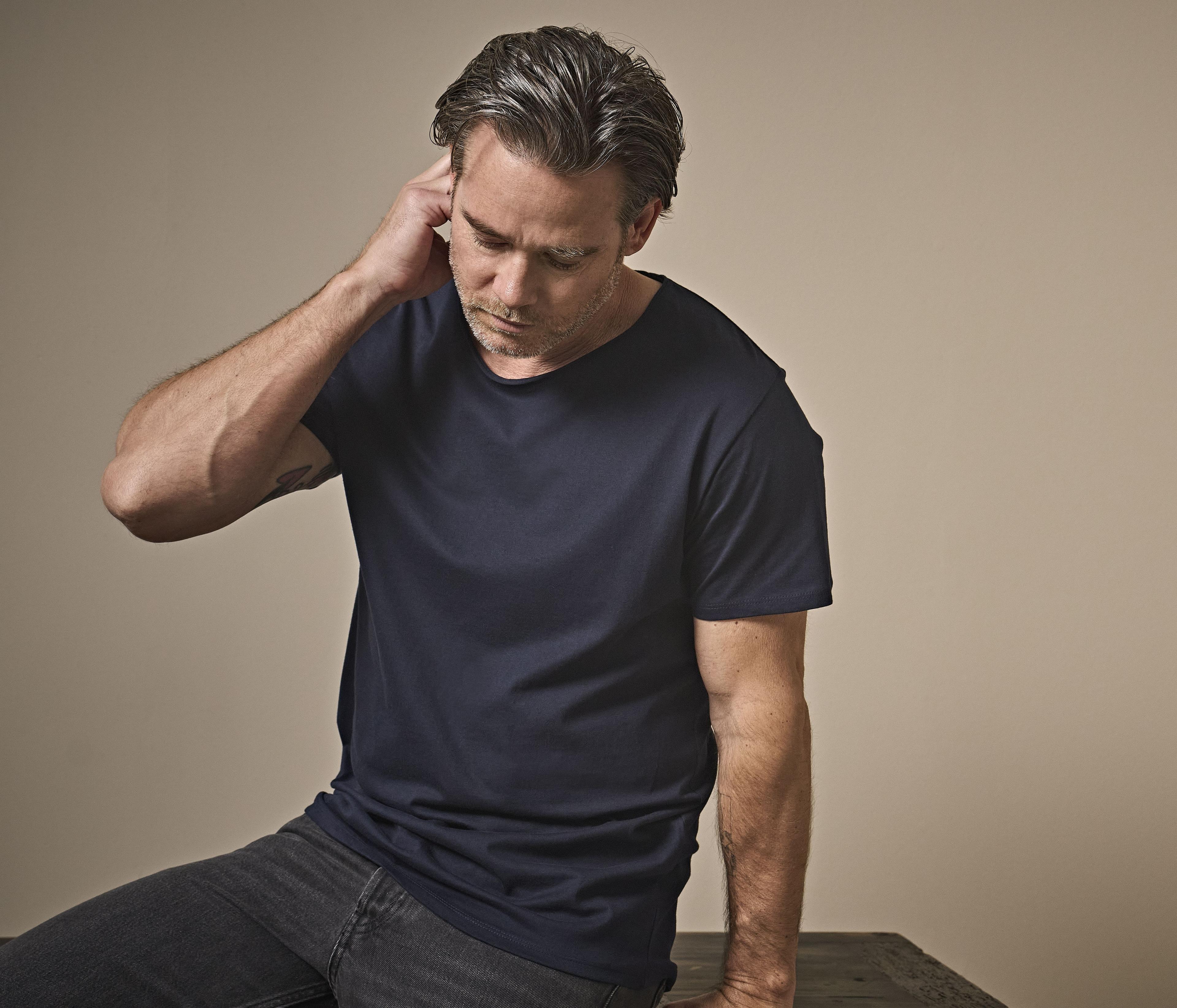 Tee-shirt homme bords bruts