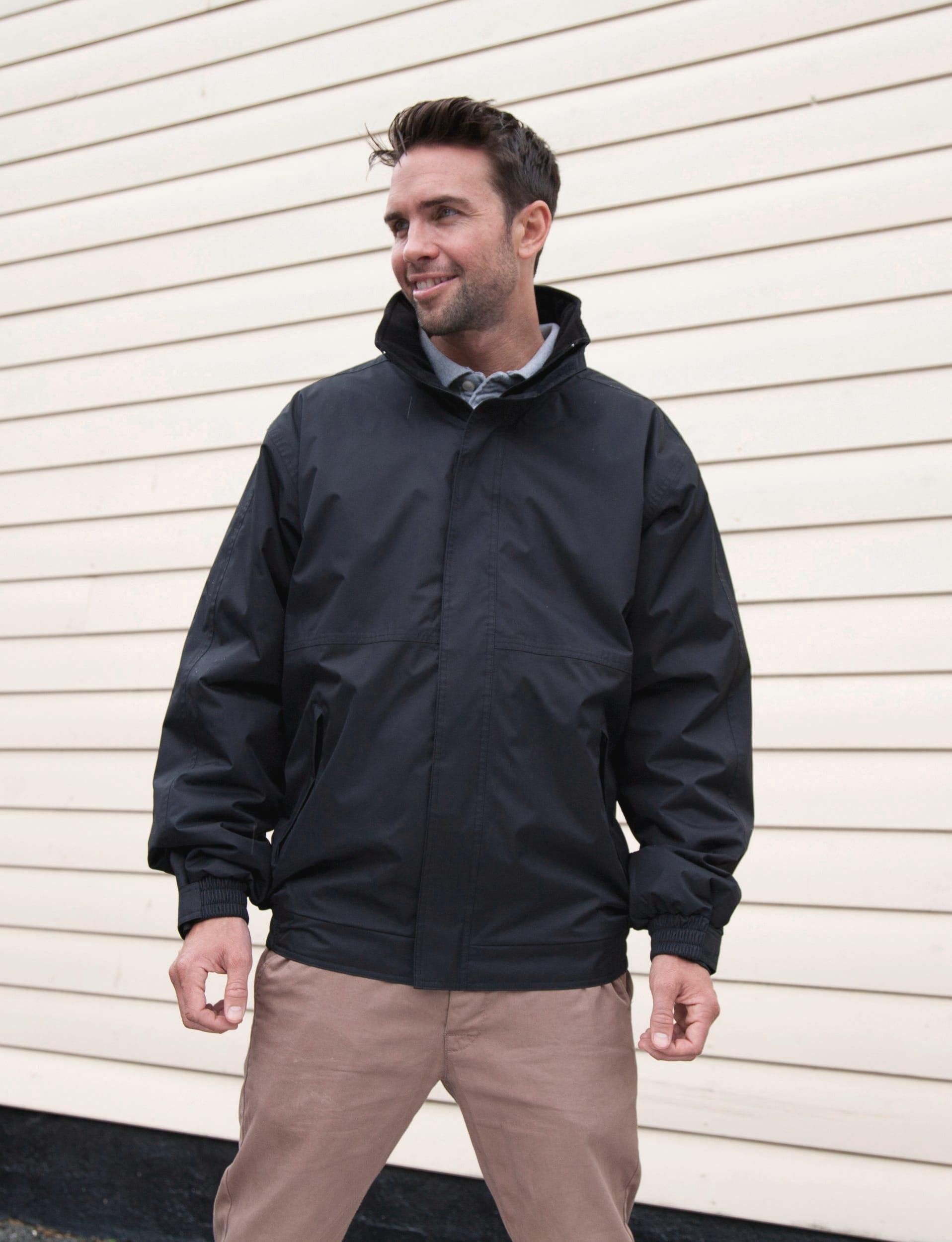 Veste Channel