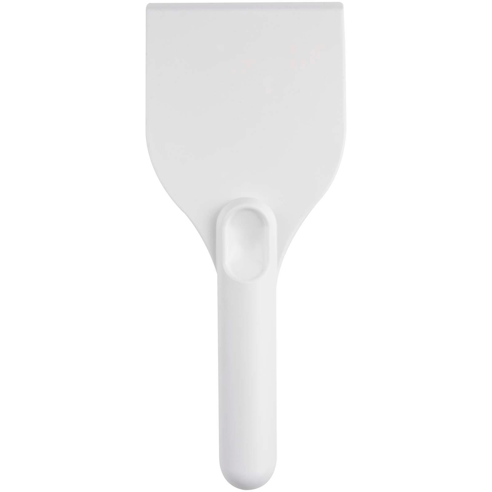 Chilly large recycled plastic ice scraper