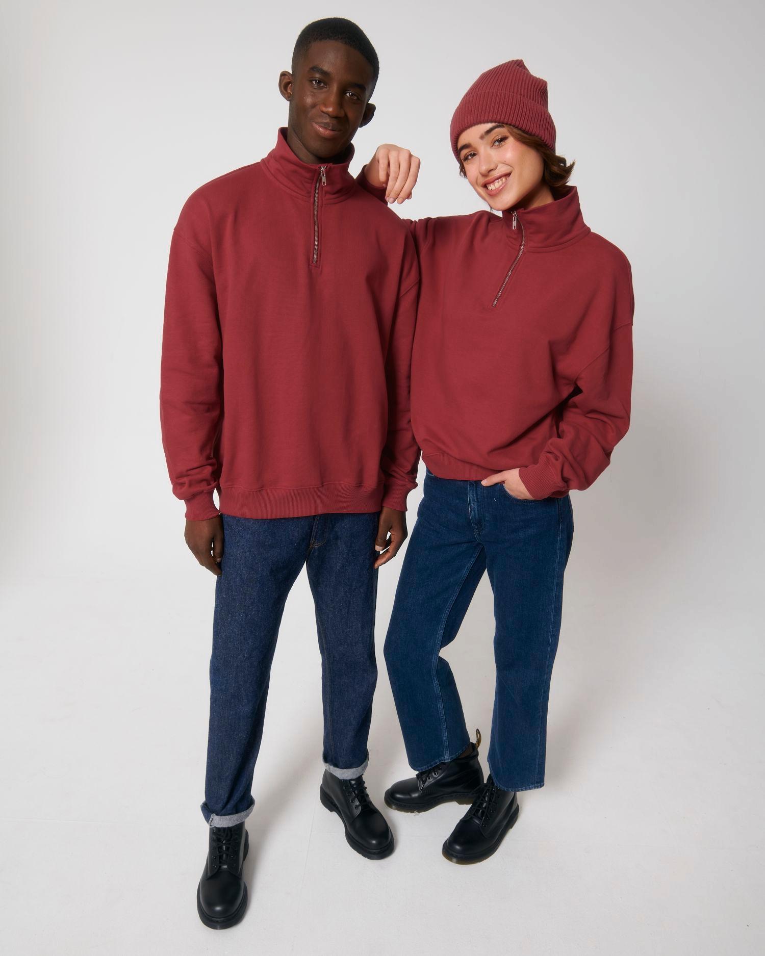 Le sweat-shirt unisexe col zippé coupe Boxy au toucher sec