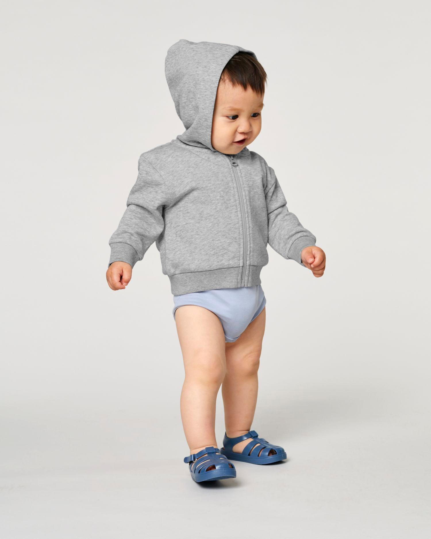 Le sweat à capuche zippé bébé