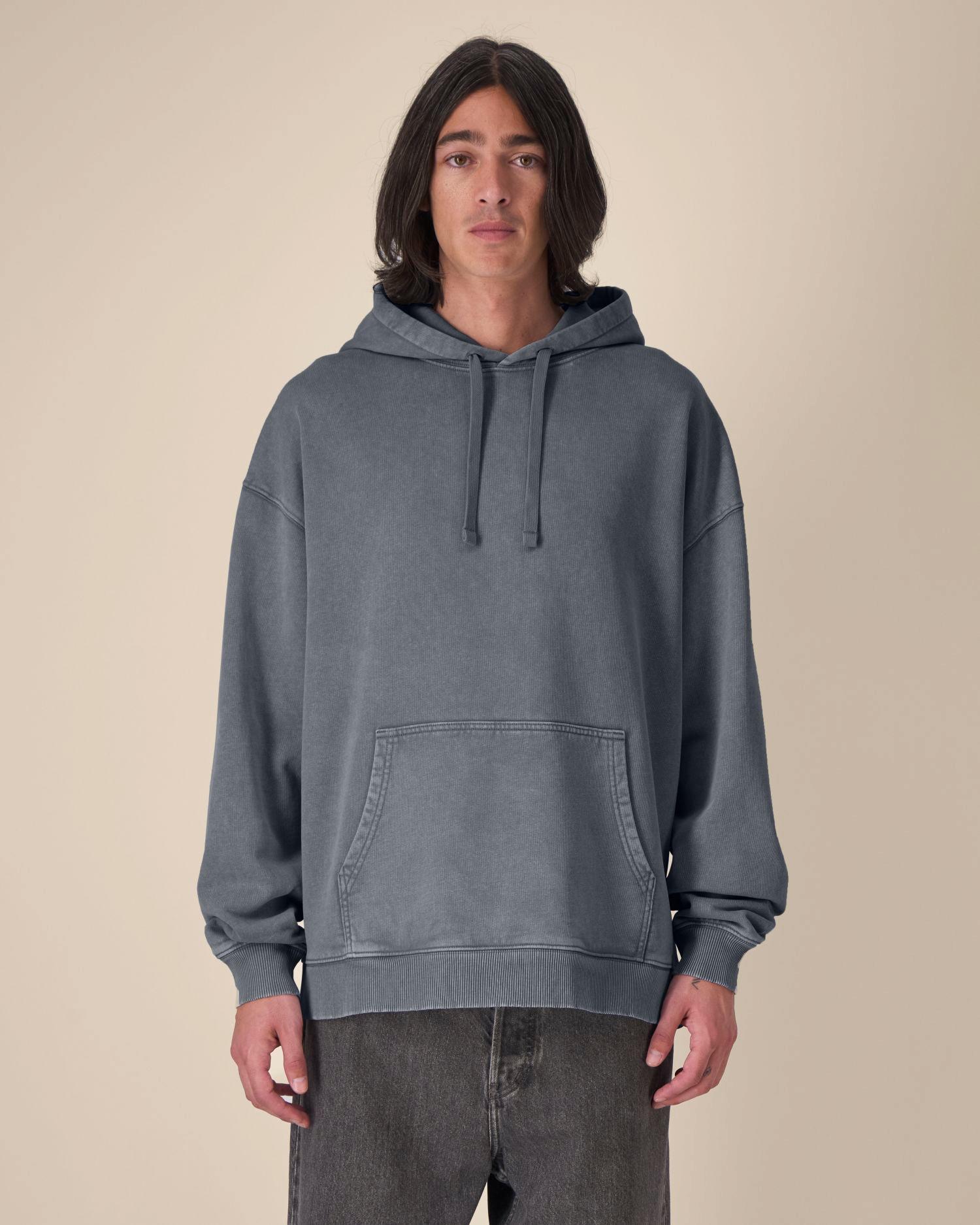 Le sweat à capuche unisexe Oversized Garment-dyed