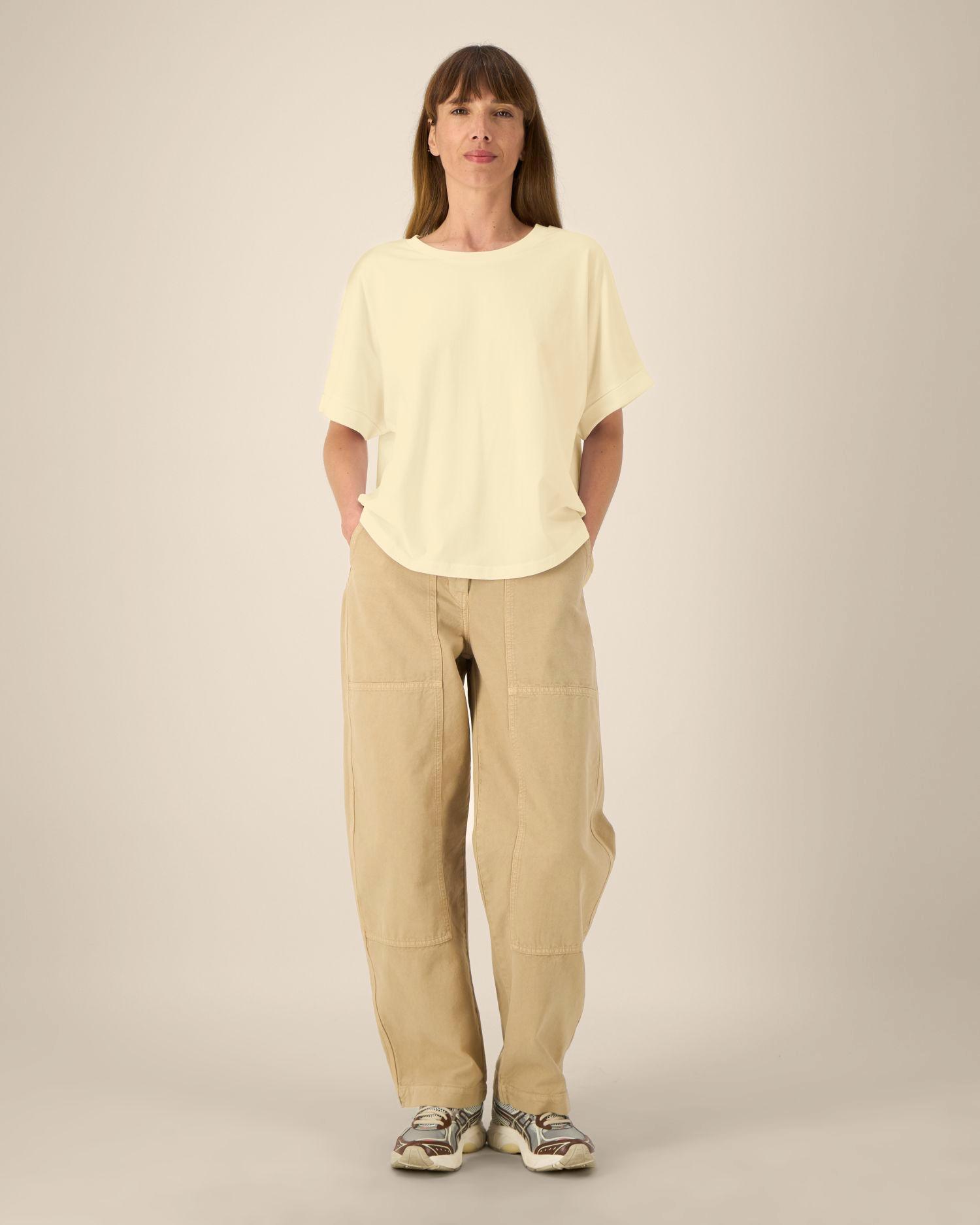 Le t-shirt femme Oversized à manches retroussées