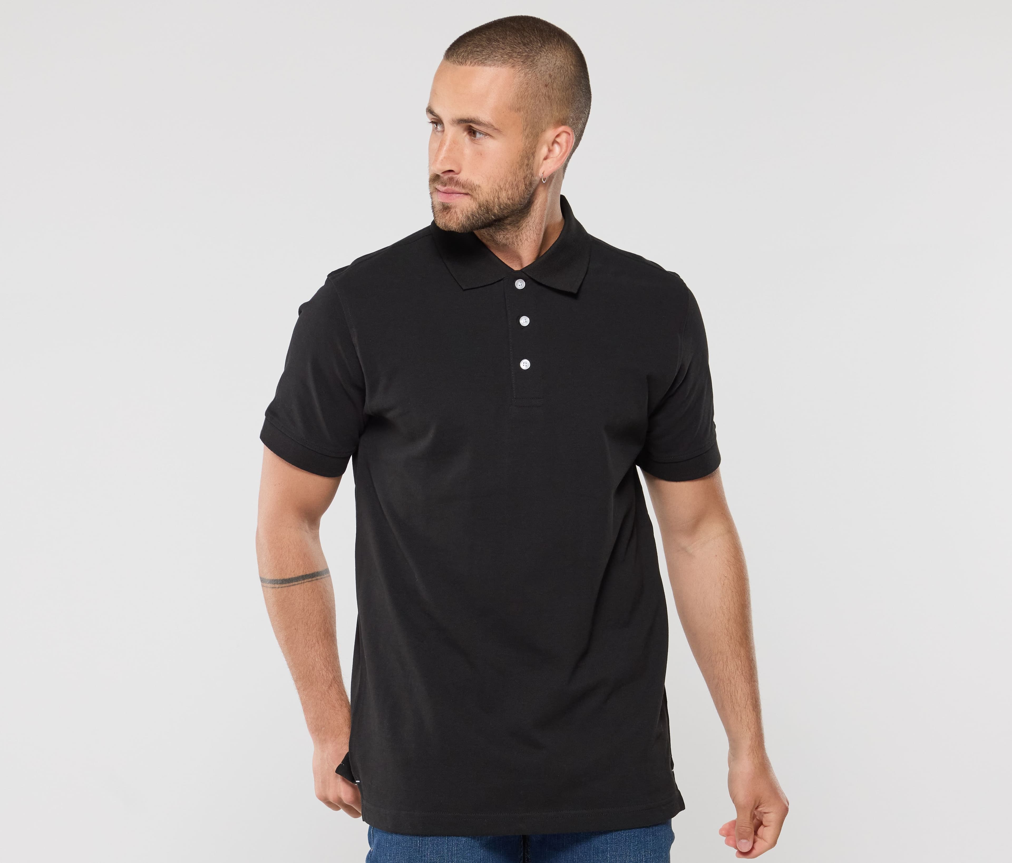 Polo avec boutons contrastés
