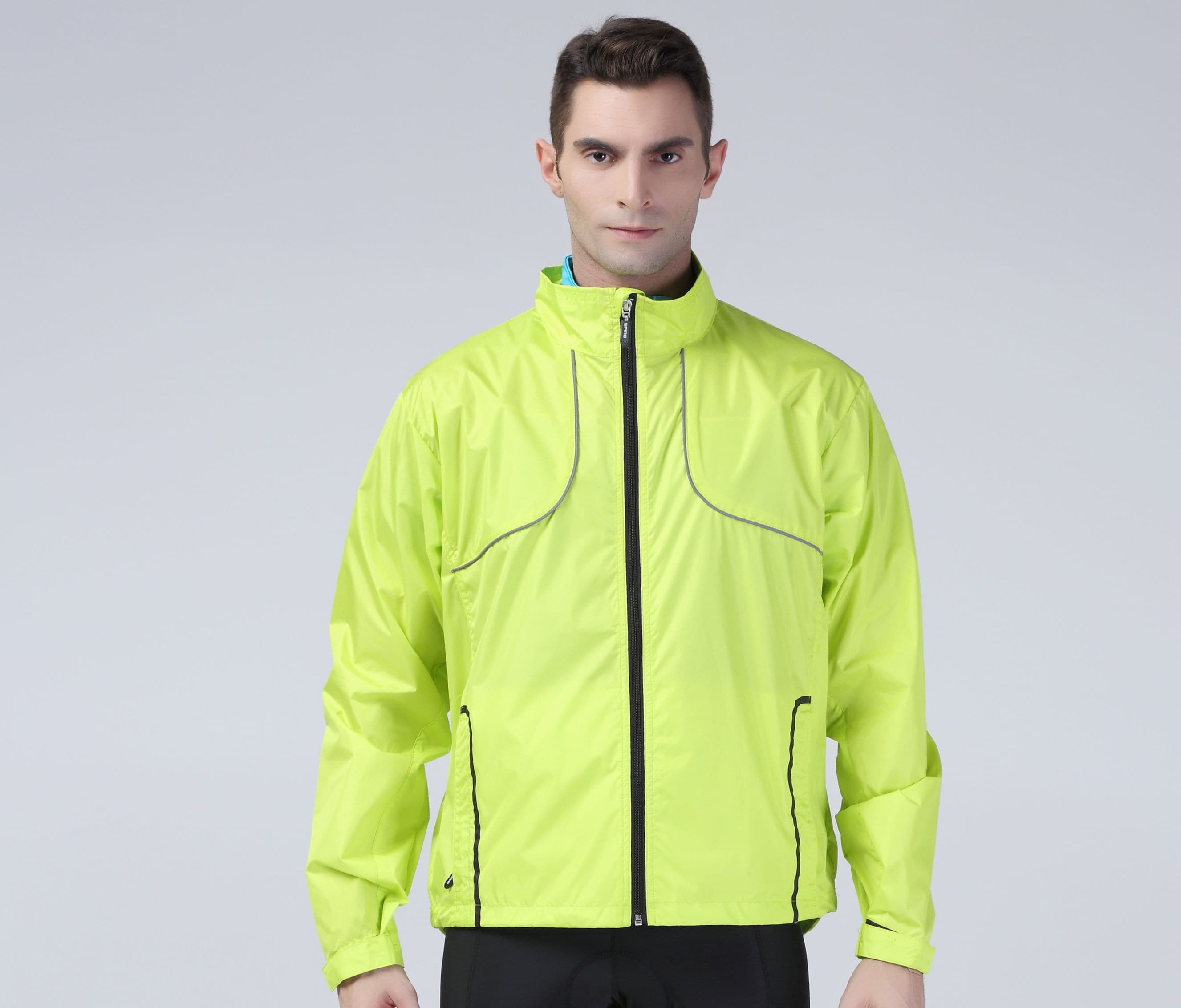 Coupe-vent de sport technique