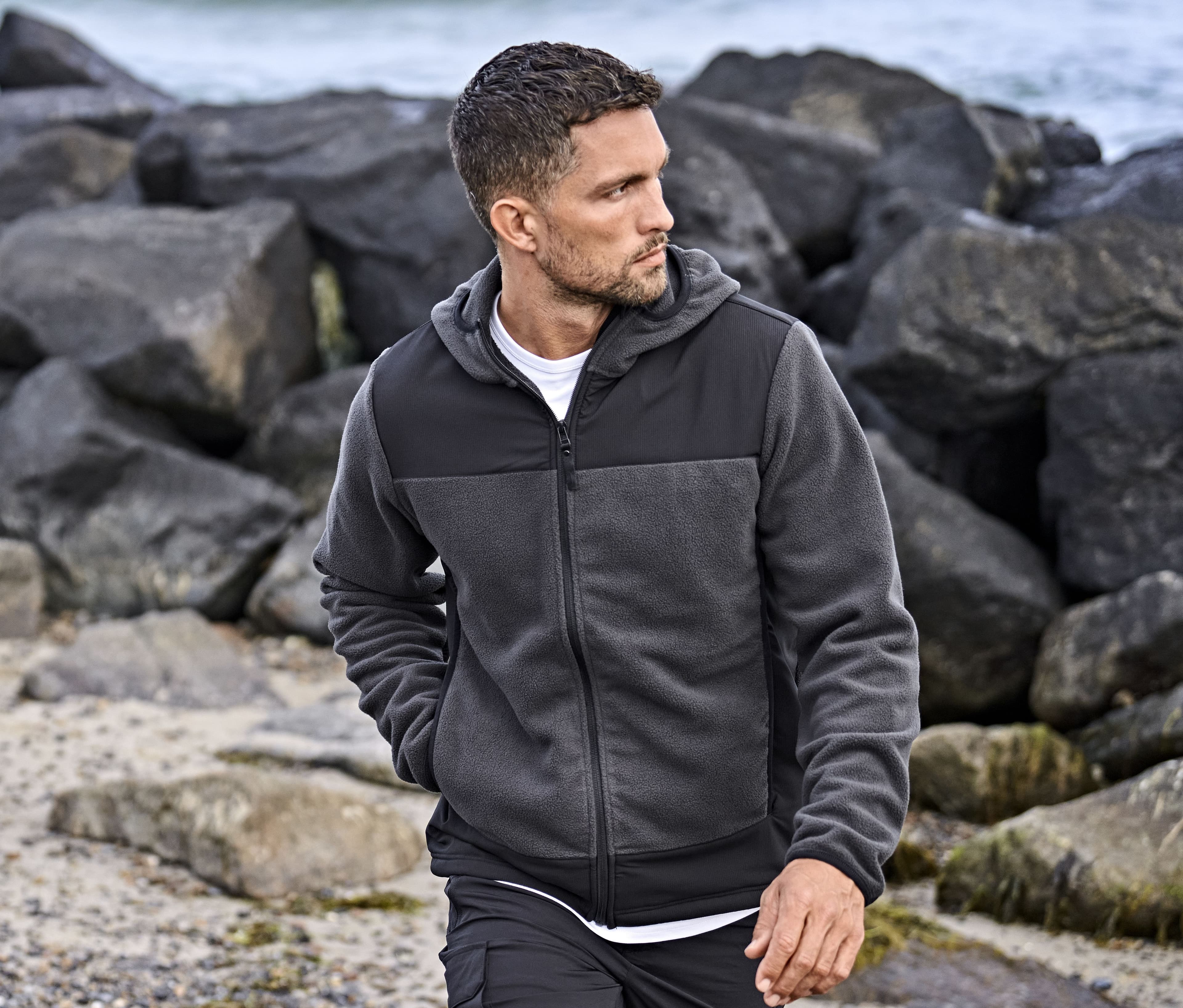 Polaire unisexe avec capuche